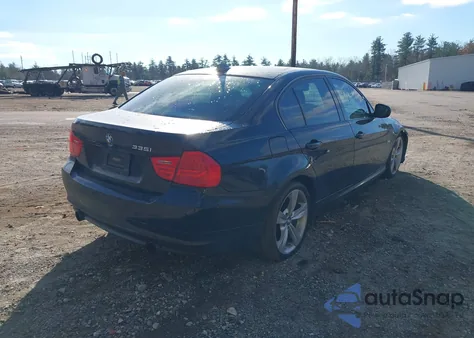 2011 BMW 335I z USA, uszkodzony, nr VIN WBAPM5C52BF182109